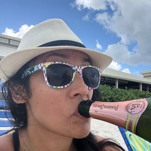 Meet your Posher, Melissa